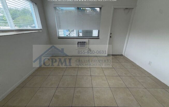 2 beds, 1 bath, 840 sqft, $1,795, Unit 16