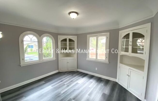 516 E 21 ST