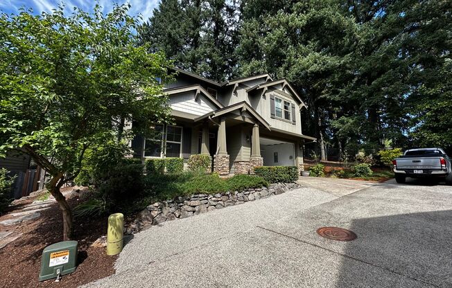 Beautiful 4-Bedroom Home in the Hills of West Linn – Smart Features + Move-In Ready!
