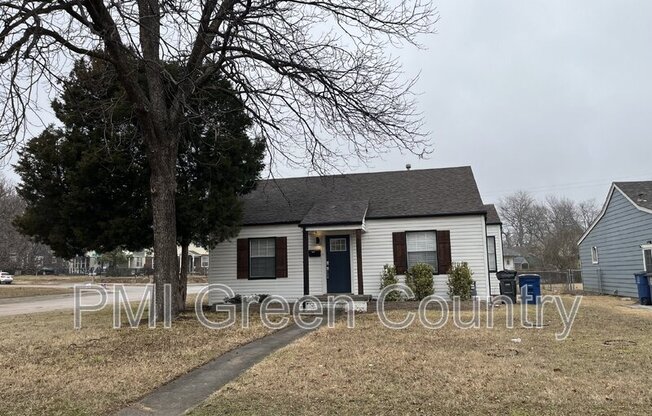 2803 E 1st Pl