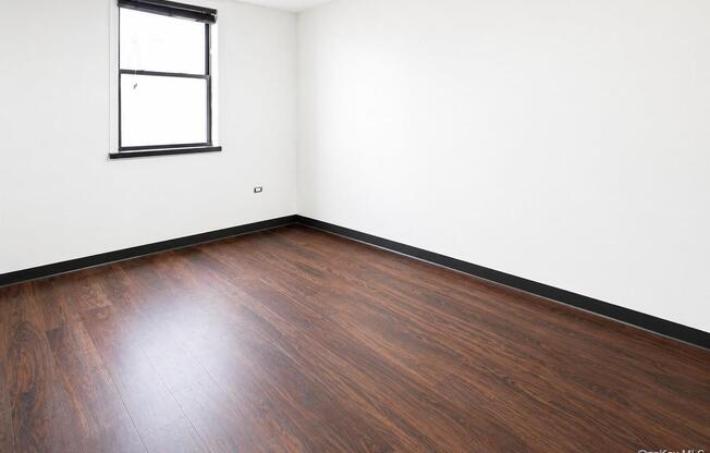 249 2 JERICHO TPKE