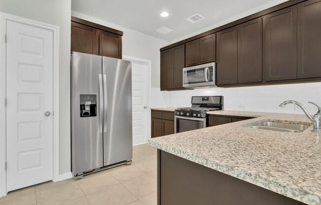 1905 Arendale Dr, Leander, TX 78641