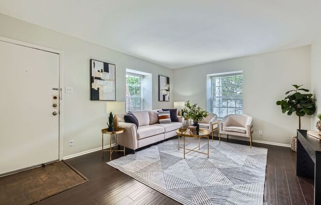 Condominium located in Olmos Park Gardens