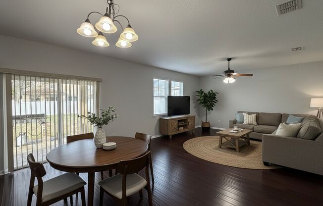 Beautiful 3 Bed/3 Bath Corner-Lot Home in Manadrin -  Fenced-in Backyard, Garage, Bonus Room, Resort-Style Amenities!