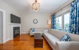 5 ELLWOOD ST