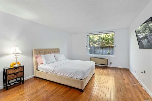 1 bed, 1 bath, 950 sqft, $3,500, Unit TA