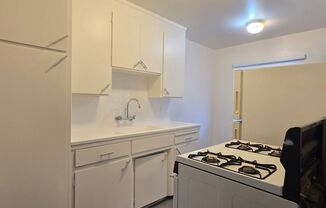 1 bed, 1 bath, $1,895, Unit 10