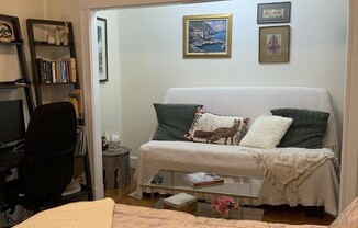 Studio, 1 bath, $1,800, Unit 21