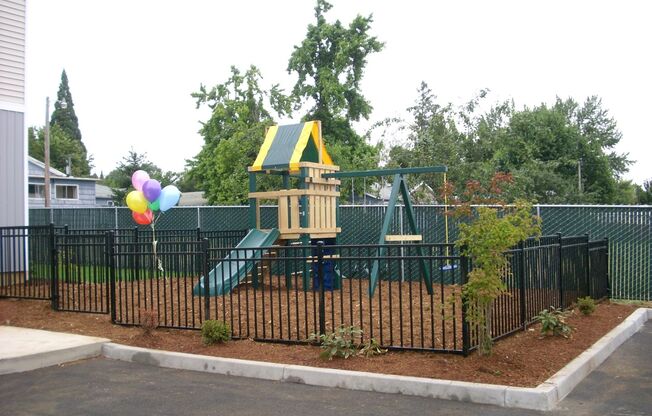 Ellendale Manor Apartments