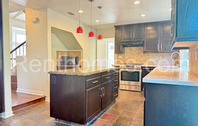 Carmel Mt Ranch, 14474 Rutledge Sq, Gated Development, Community Pool and Spa, AC, 2 Car Garage with Opener.