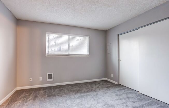 1 bed, 1 bath, 543 sqft, $1,195, Unit 17