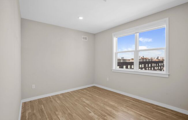 1 bed, 1 bath, 614 sqft, $2,240, Unit 637