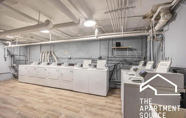Studio, 1 bath, $1,550, Unit Main