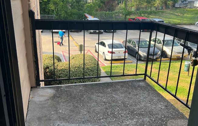 2 beds, 2 baths, 914 sqft, $1,095, Unit 22-908