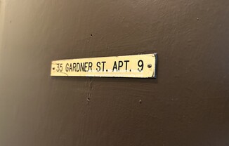 35 Gardner St