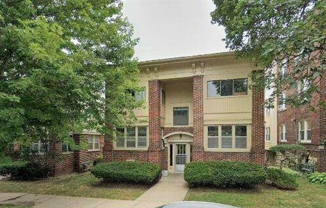 1 bed, 1 bath, 750 sqft, $1,050, Unit 5109-1N