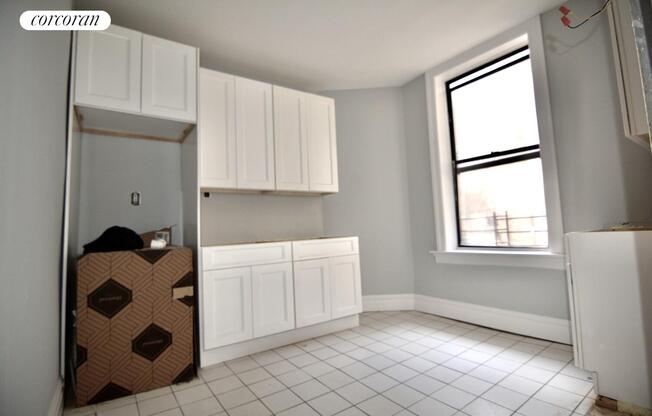227 AUDUBON AVE