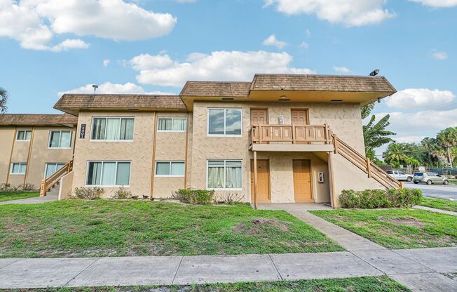 2 beds, 1 bath, 759 sqft, $1,750, Unit 2531-104