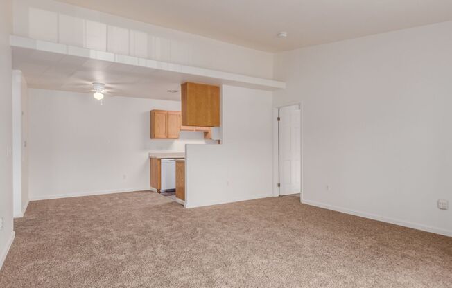 NEW APPLIANCES!  EXCELLENT CONDO IN GATED COMMUNITY LOCATED NORTHEAST OF LAS VEGAS*HCVP CONSIDERED!!