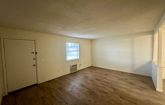 Cottonwood Apartments