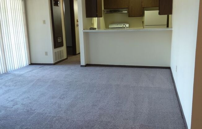 1 bed, 1 bath, 663 sqft, $924, Unit 3649B  Building # 12