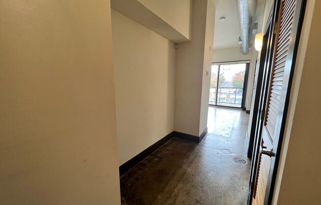 2 beds, 2 baths, 798 sqft, $1,389, Unit 201