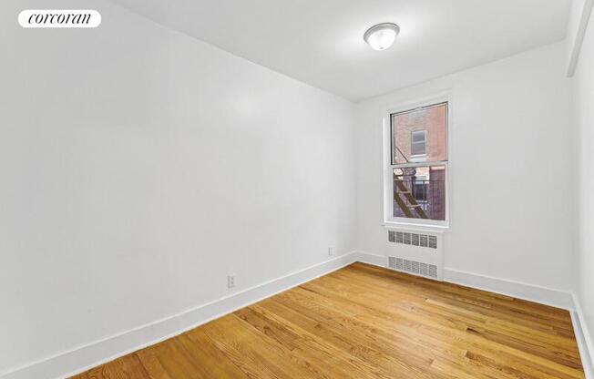 2 beds, 1 bath, $4,875, Unit 5B