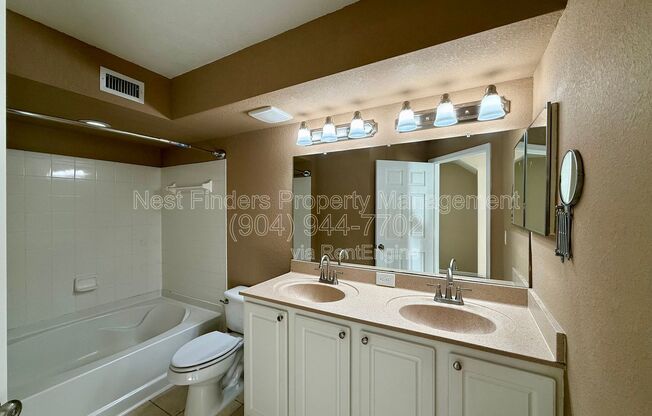 2 beds, 2 baths, 1,103 sqft, $1,649, Unit 2709