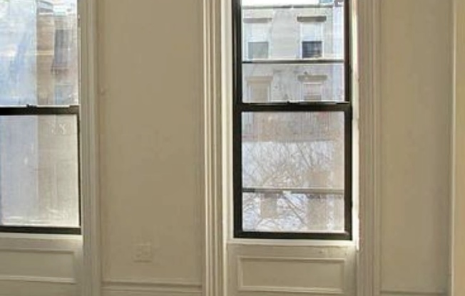 68 DOWNING ST