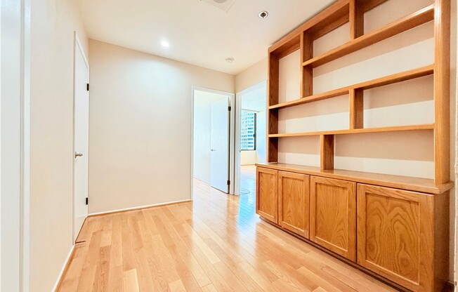 2 beds, 2.5 baths, 1,602 sqft, $4,200, Unit 1508
