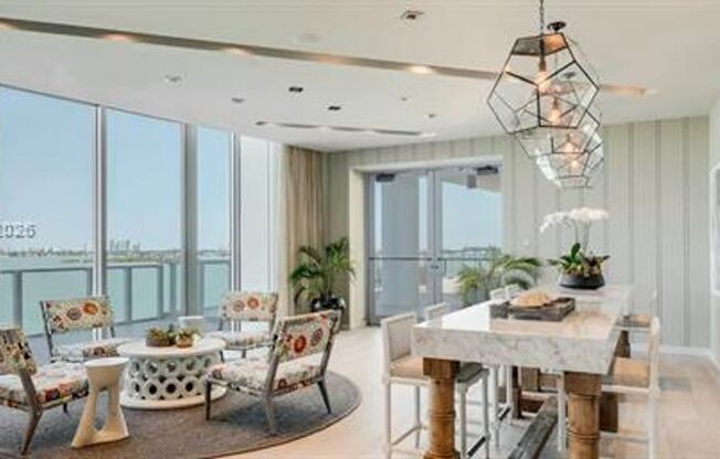 2 beds, 2.5 baths, $6,200, Unit # 1104