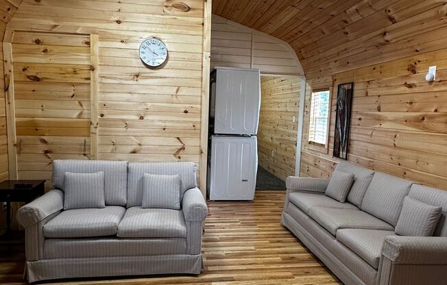 Adorable tiny house for rent in Blount County