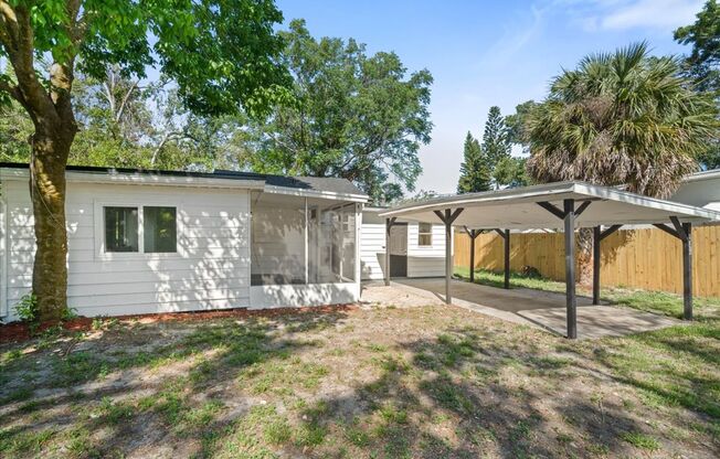 Charming 3-Bedroom Home in the Heart of Clearwater – 1576 S Washington Ave