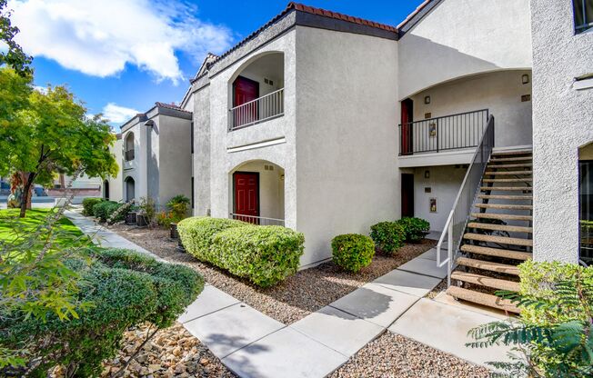 1 bed, 1 bath, 700 sqft, $1,350, Unit 222