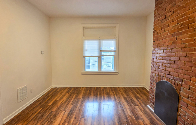 110 KIRK AVE