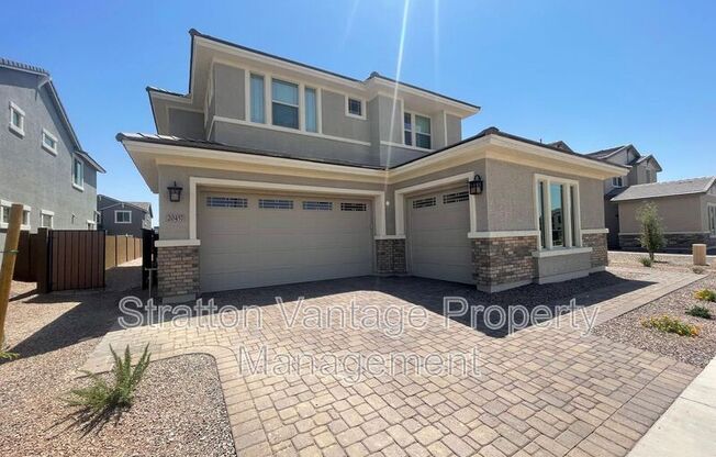 20457 E SILVER CRK LN