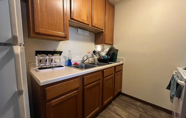 1 bed, 1 bath, $975, Unit 78