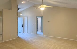 3 beds, 2 baths, $2,100, Unit ORANGE COUNTY