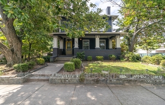 602 CASWELL AVE