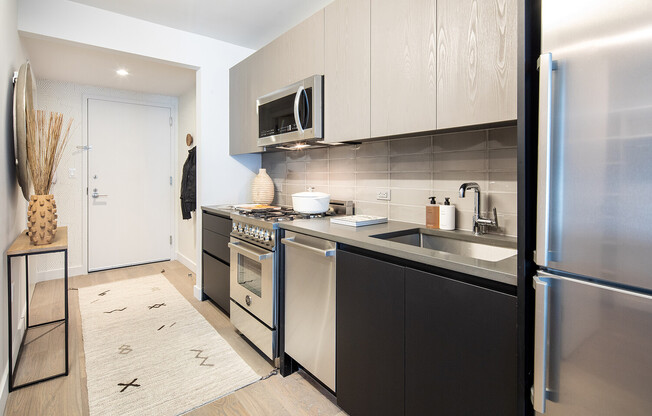 1 bed, 1 bath, $6,083, Unit 2226