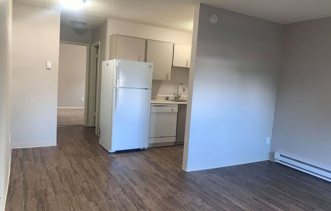 1 bed, 1 bath, 525 sqft, $1,450, Unit 14