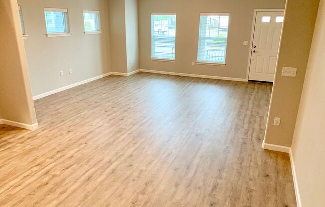 3bed 2.5 bath close to river