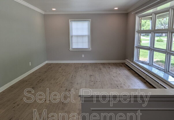 3211 JONQUIL DR