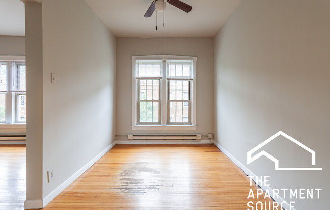 620.5 W. Barry, Unit 2S