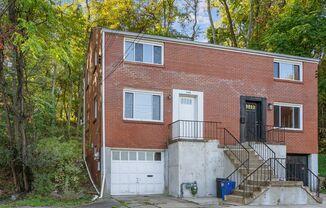 Recently Renovated 2 Bed, 1 Bath Home - Off-Street Parking, Central AC & Heat -READY TO MOVE IN!!