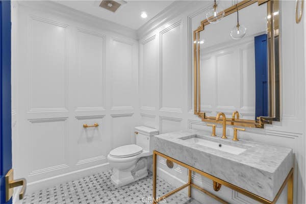 2520 LA CONDESA DR