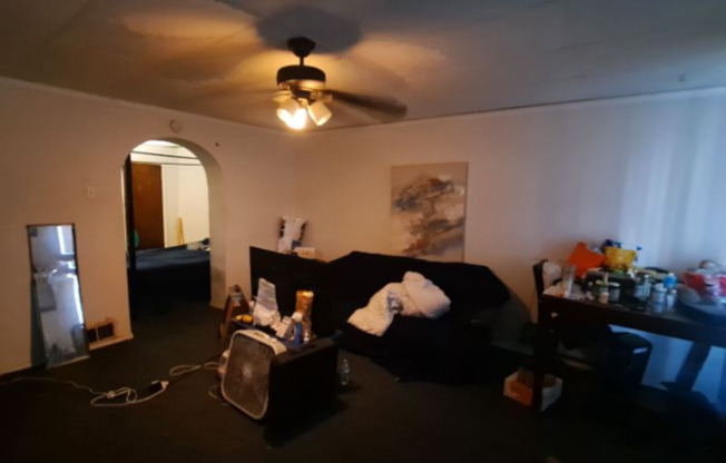 928 ELIAS AVE