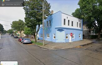 2504 W.Scott (Aka 1143 S 25th)