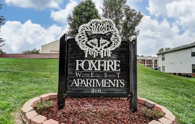 Welcome to Foxfire West Apartments