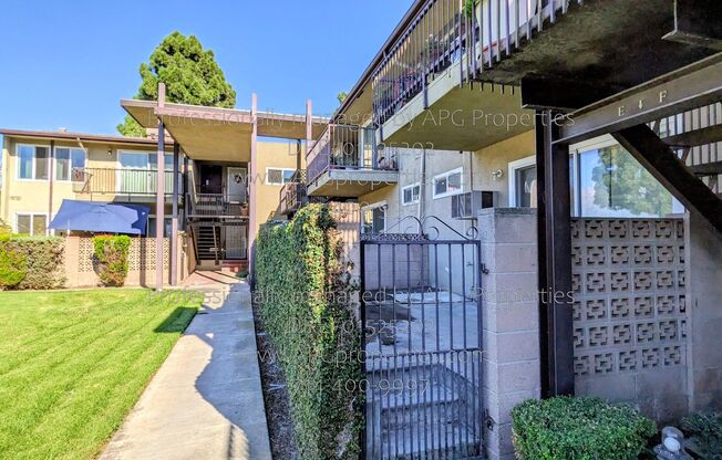 1850 W GREENLEAF AVE